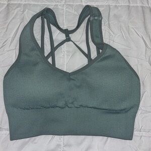 NVGTN Baby blue sports bra